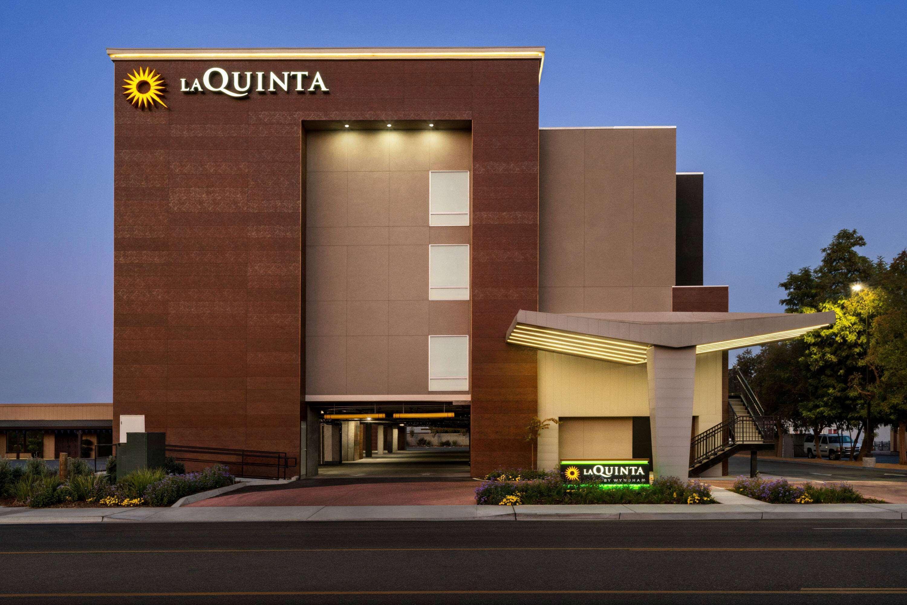 Готель La Quinta By Wyndham Clovis Ca Екстер'єр фото